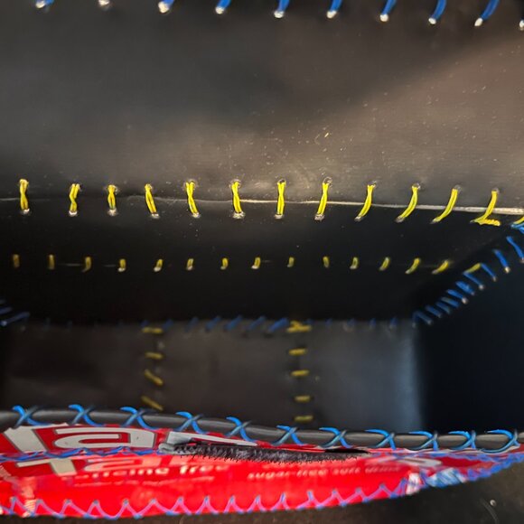 Unique TaB Can mini-bag; made from cans of discontinued soft drink - Picture 6 of 6